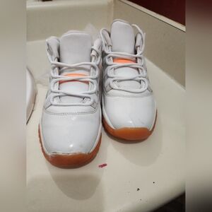 Nike Women's White and Orange Sneakers